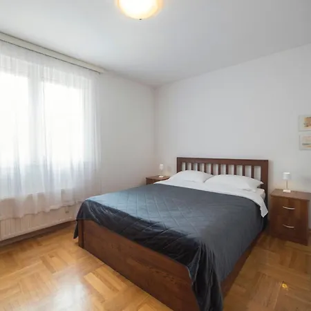 Apartment Marci With Parking Zagabria Esterno foto