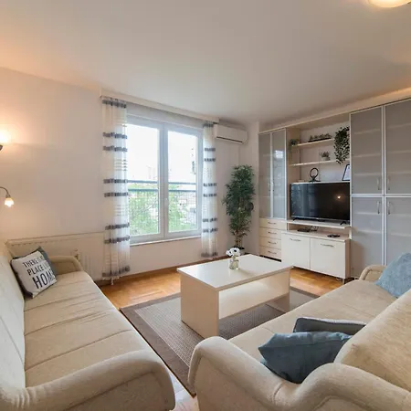 Apartment Marci With Parking Zagabria Esterno foto
