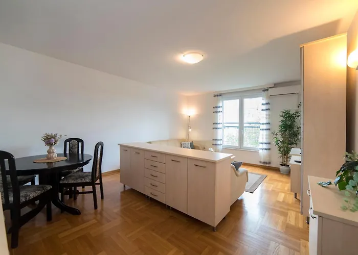 Apartment Marci With Parking